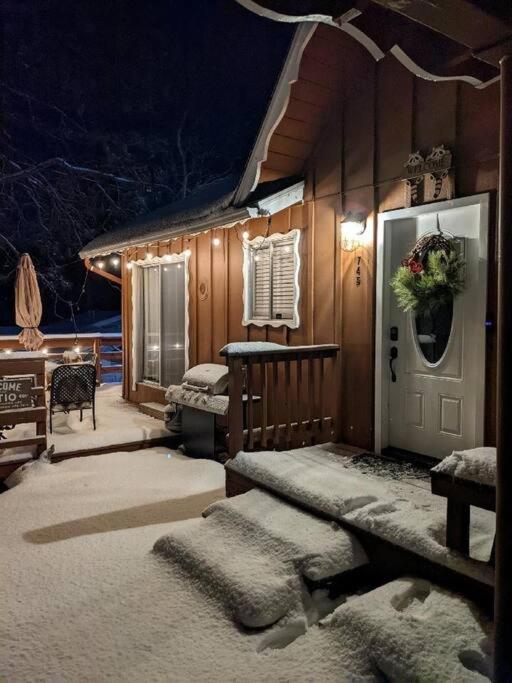 The Lake House Crestline Exterior photo