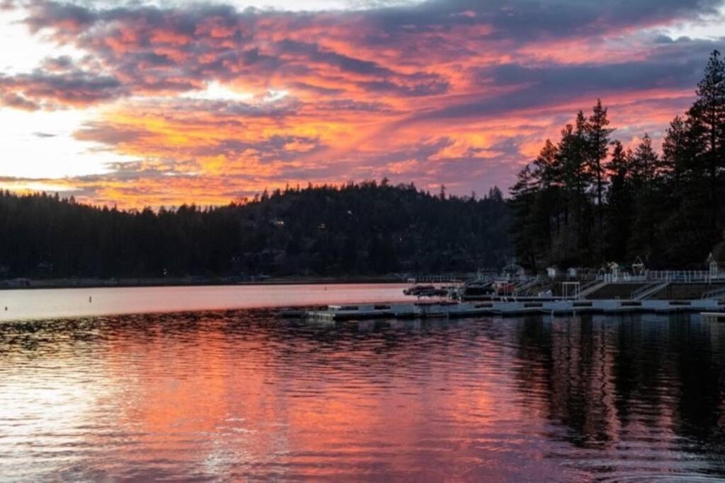 The Lake House Crestline Exterior photo